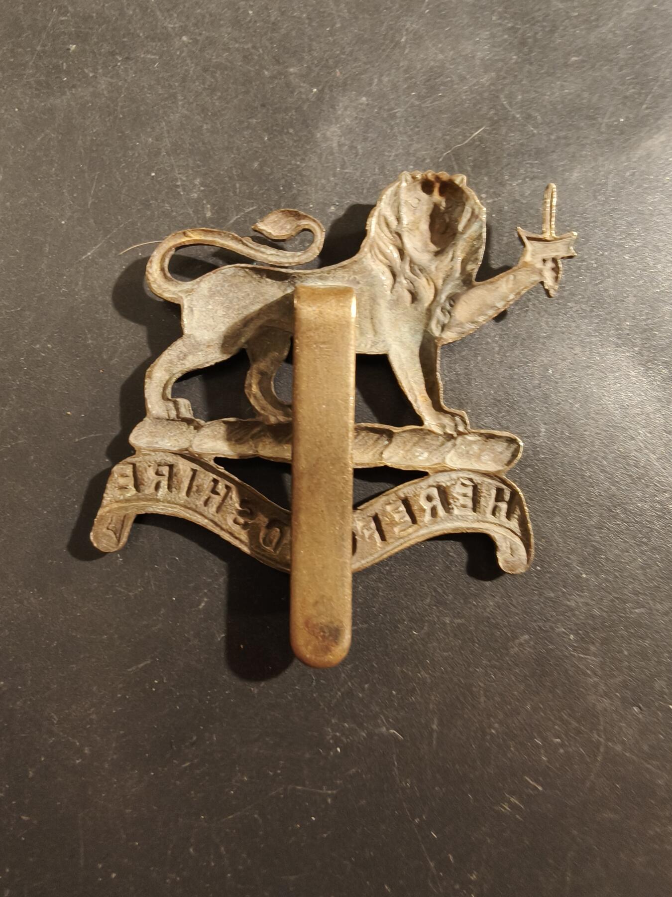 老王徽章第177期 英国赫里福德步兵团帽徽    一战时期