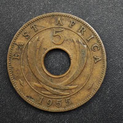 【淘币小摊】实时拍第八百四十九拍   散币银币场   满百包邮可预留二周 每周一统一发货   - 英属东非1955年伊丽莎白二世5分铜币