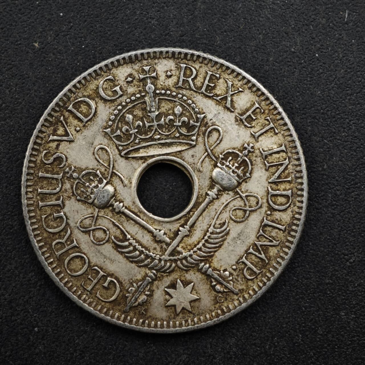 【淘币小摊】实时拍第八百四十九拍   散币银币场   满百包邮可预留二周 每周一统一发货   英属几内亚1935年1先令银币