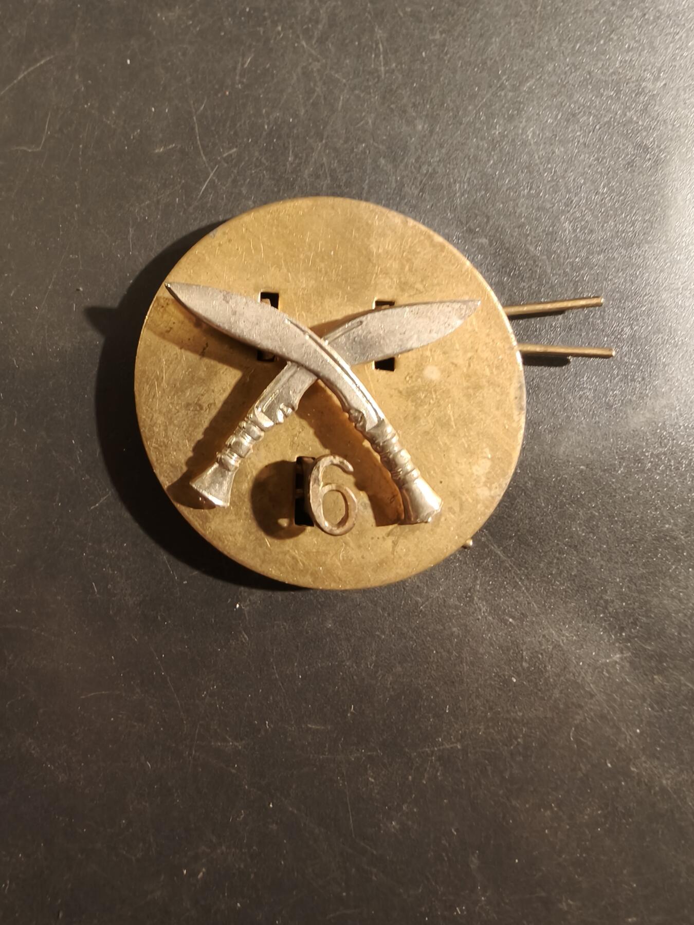 老王徽章第177期 英国第6廓尔喀步兵团帽徽    一战时期