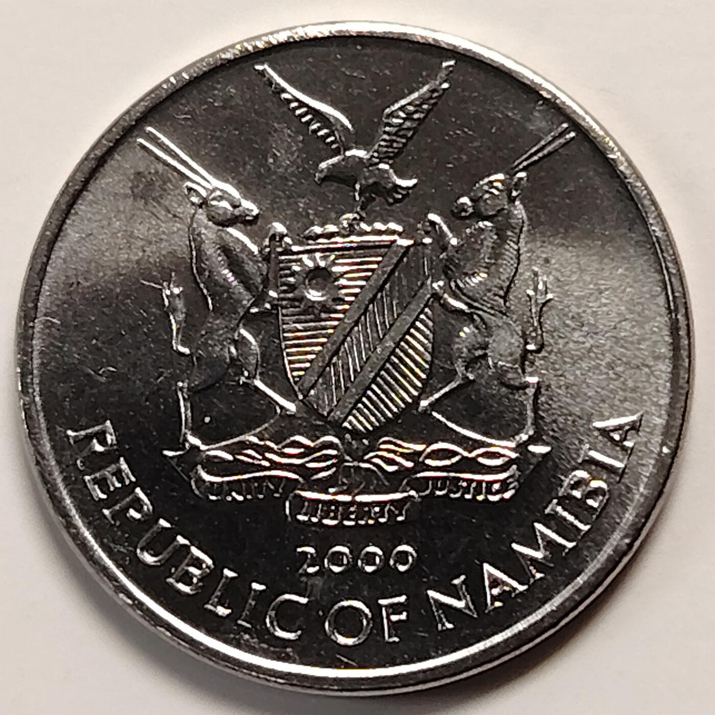 布加迪🐬～世界钱币(上海)🌾第 270 期 /  各国套币和散币 纳米比亚🇳🇦 2000年 5分 FAO纪念币～L9