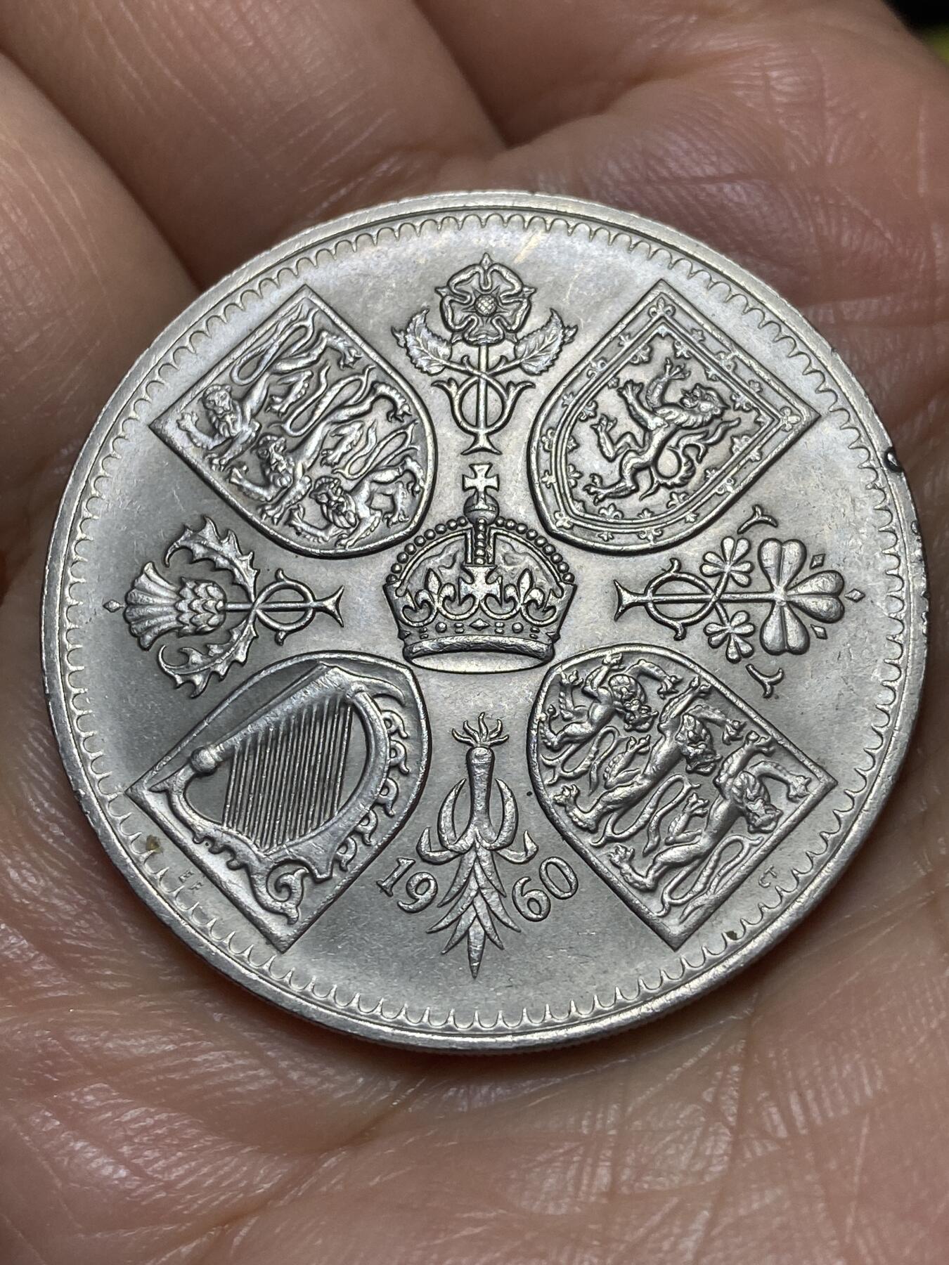 2026年第九场(总第一百七十八场）外国好品散币场(免佣金) 英国🇬🇧1960年5先令克朗型大币(伊丽莎白二世青年桂冠，纽约英国博览会纪念币)