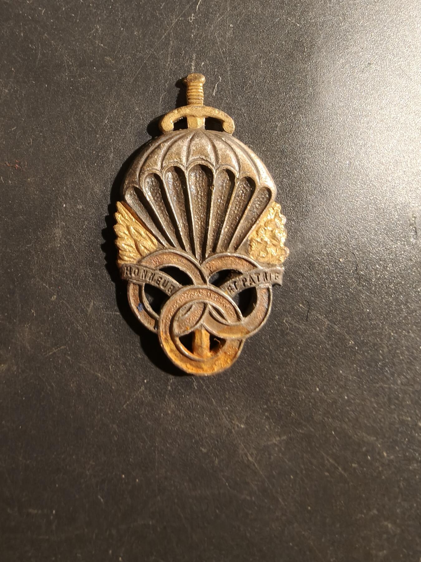 老王徽章第177期 法国空降兵军事准备证章