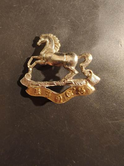 老王徽章第177期 - 英国国王皇家利物浦步兵团帽徽     女王时期