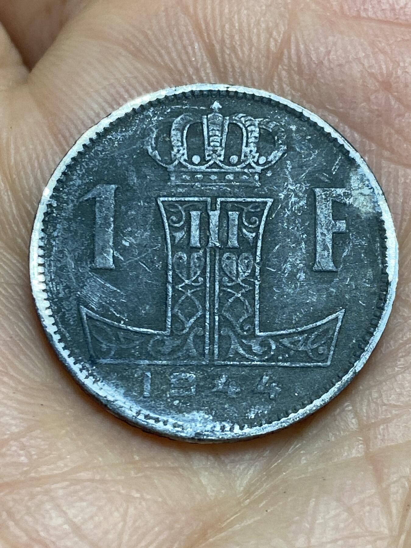 2026年第九场(总第一百七十八场）外国好品散币场(免佣金) 比利时🇧🇪1944年1法郎(二战德国占领时期，左荷语右法语版)