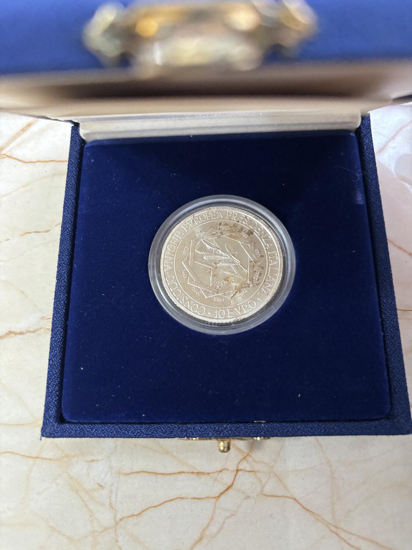 第188期拍卖 意大利2003年欧盟轮值主席国欧罗巴女神磨砂银币，925银，22克原价550，有氧化