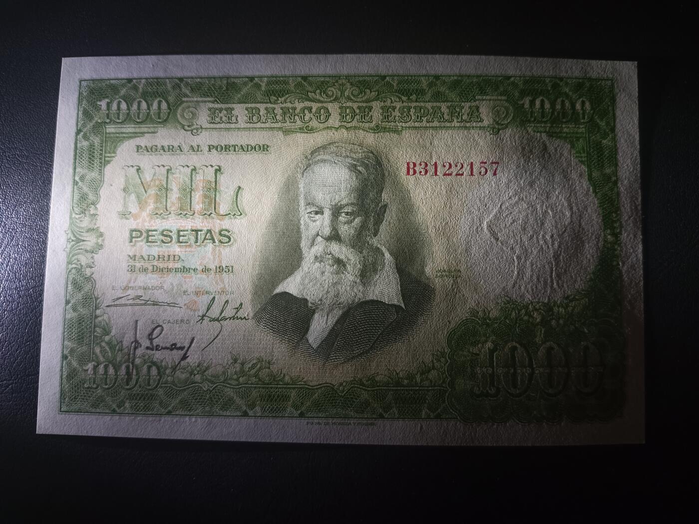 2026一月第三期，总213期 西班牙1951版1000比塞塔UNC-，画家华金和他的画作《巴伦西亚的婚礼》，少见早期大方块品种