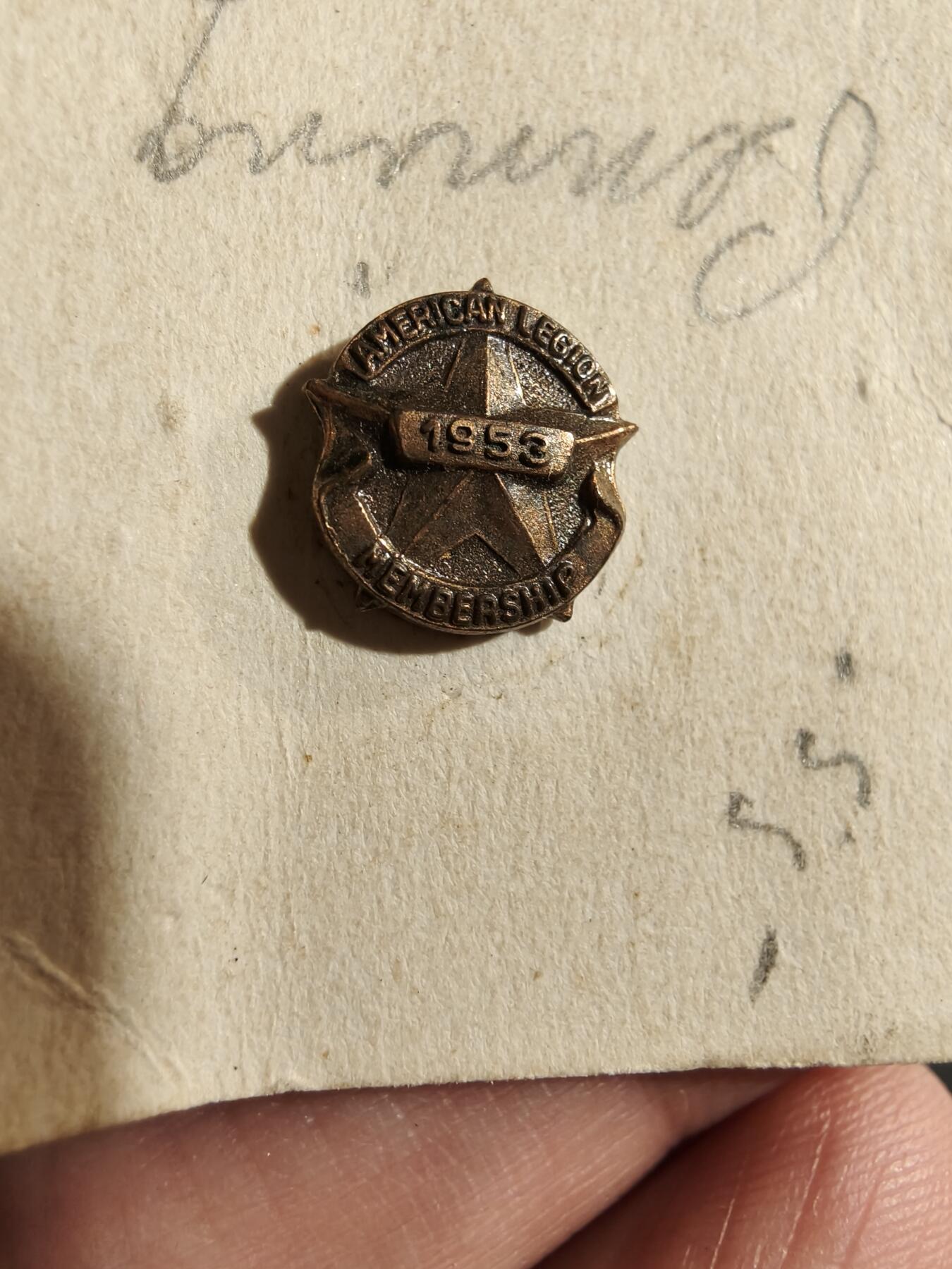 老王徽章第177期 美国二战老兵协会证章