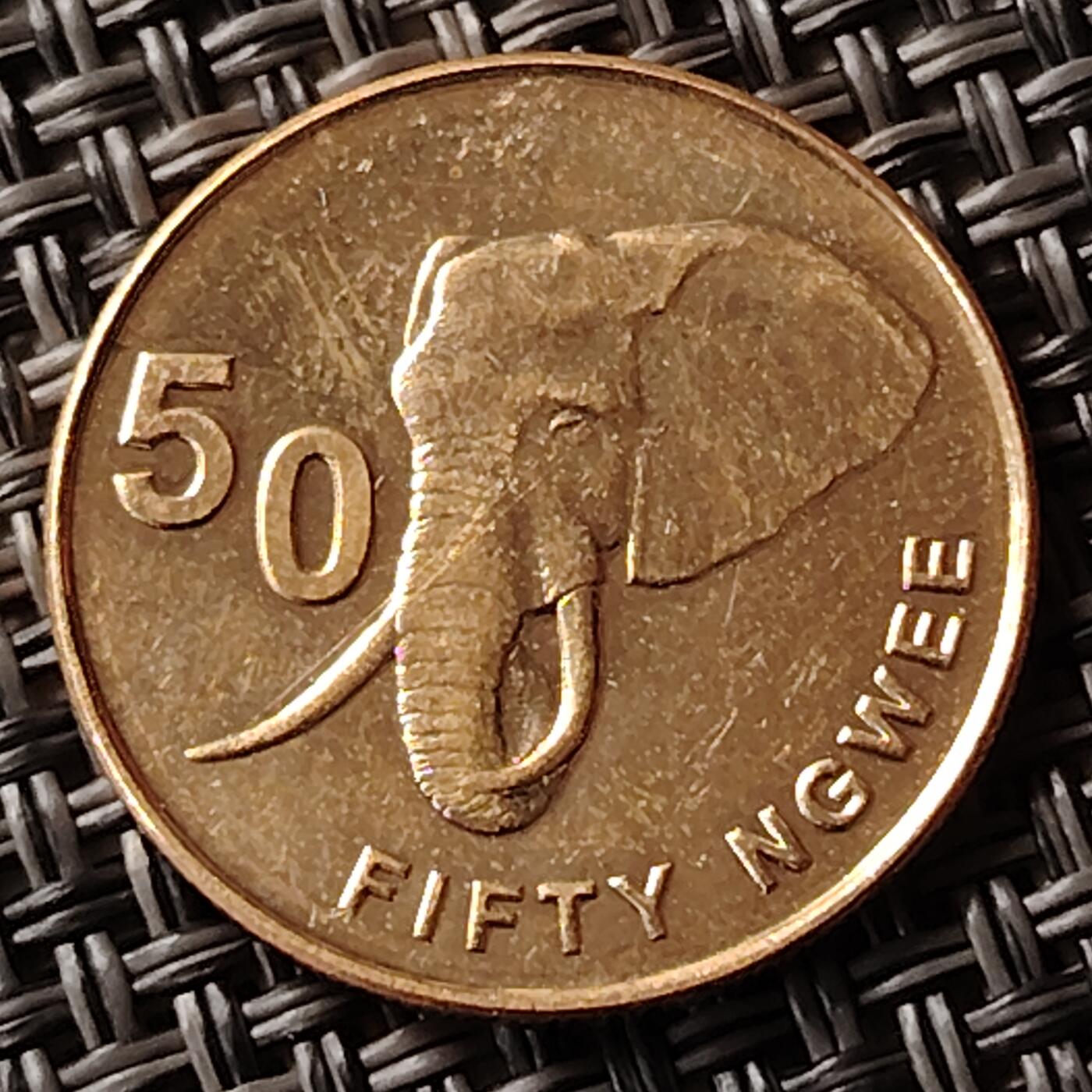 布加迪🐬～世界钱币(上海)🌾第 270 期 /  各国套币和散币