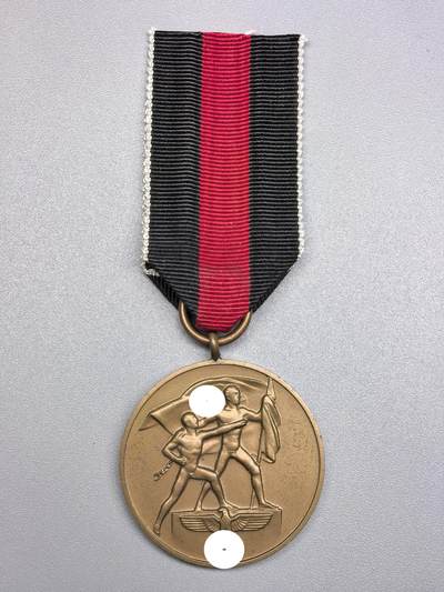 小驴勋章奖章收藏1月17日周六晚六点拍卖（珍爱和平，收藏战争，铭记历史，勿忘国耻，忠党爱国。有偿代拍，送拍规则在简介最后，参拍须阅读规则后再参拍，关系到运费包装发货时效真假辨别等关键信息，拍卖时不再发原图，看大图店主微信码在拍卖店铺介绍里） - 得三苏台德回归奖章