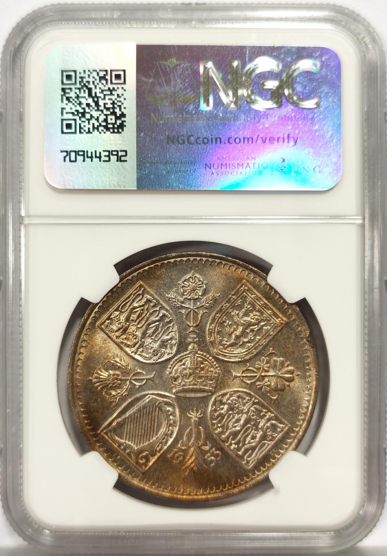 博洋堂世界钱币拍卖第157期（全场包邮） NGC MS64 英国1953年伊丽莎白二世登基纪念克朗，带彩少见