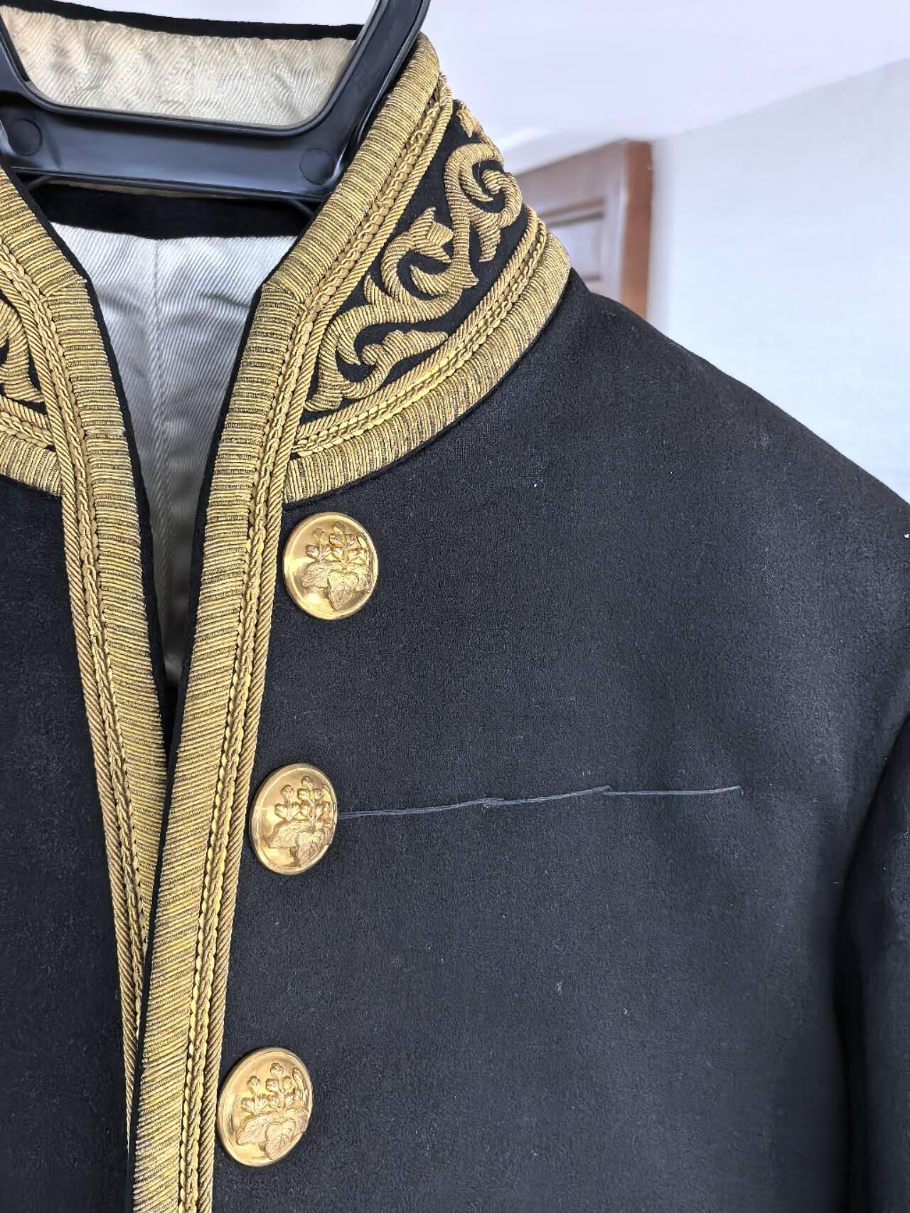 小驴勋章奖章收藏1月17日周六晚六点拍卖（珍爱和平，收藏战争，铭记历史，勿忘国耻，忠党爱国。有偿代拍，送拍规则在简介最后，参拍须阅读规则后再参拍，关系到运费包装发货时效真假辨别等关键信息，拍卖时不再发原图，看大图店主微信码在拍卖店铺介绍里）