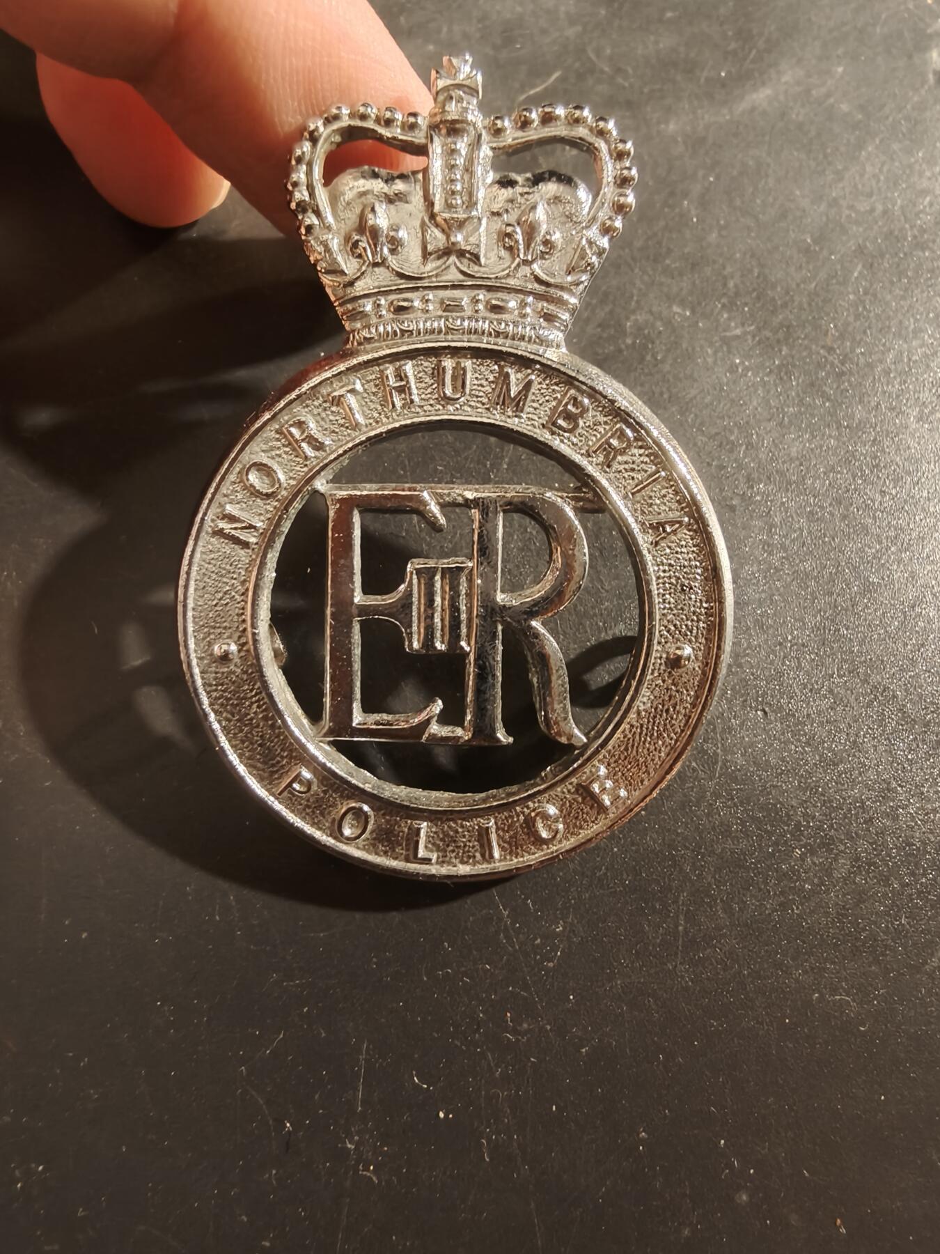 老王徽章第177期 英国诺森伯兰警队帽徽    女王时期