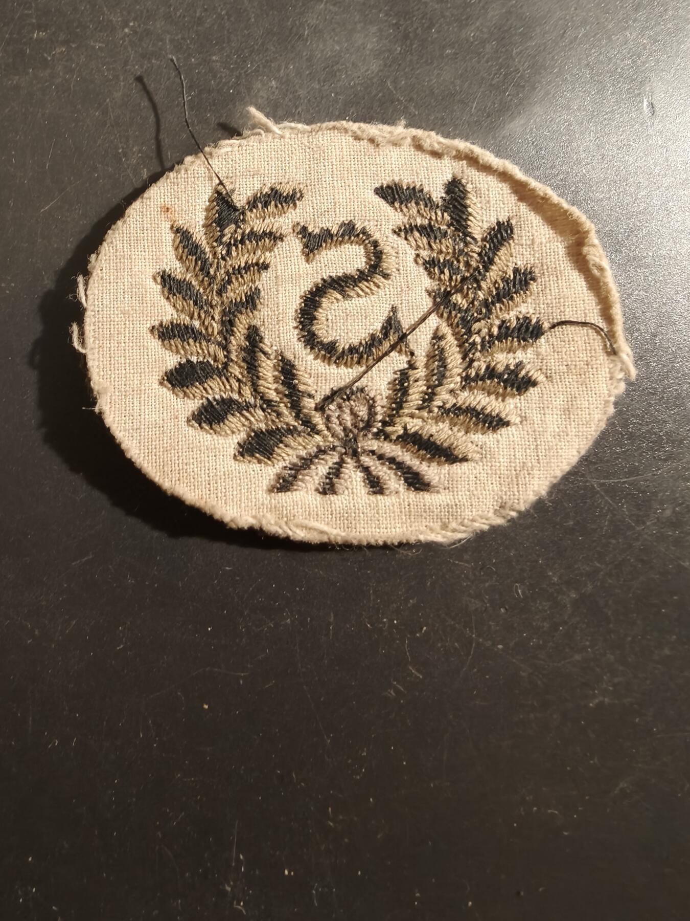 老王徽章第177期 英国皇家炮兵测量员臂章