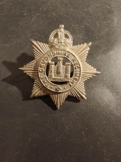 老王徽章第177期 - 英国德文郡步兵团帽徽    一战时期