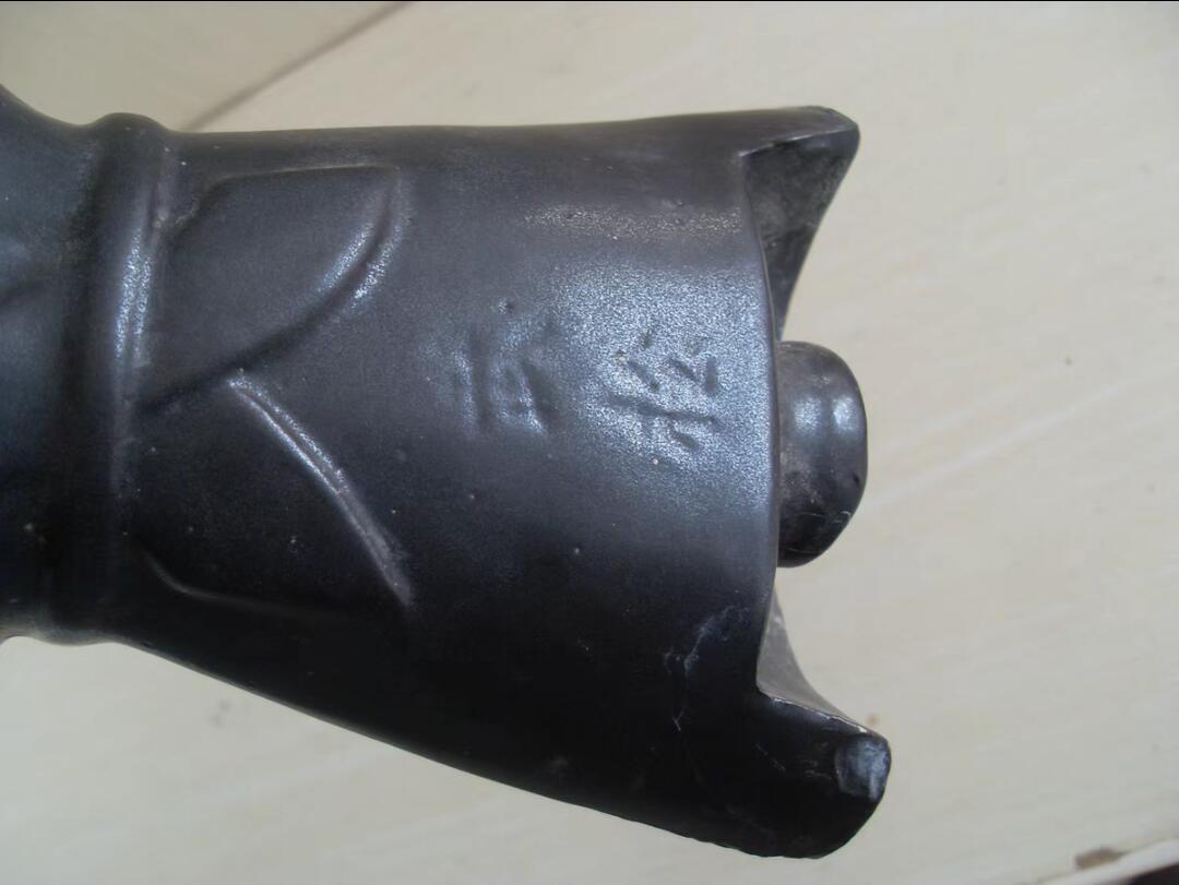 好汉武松造型老酒瓶！！