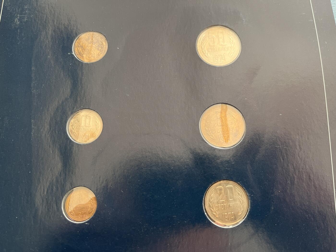 咖啡豆•收藏 2025年Jan_22th世界各国富兰克林套币拍卖 保加利亚/印度尼西亚-世界各国UNC硬币套币富兰克林包装