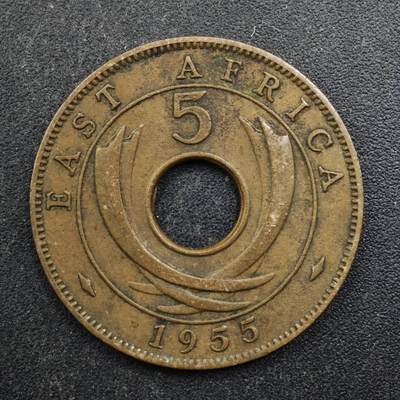 【淘币小摊】实时拍第八百四十九拍   散币银币场   满百包邮可预留二周 每周一统一发货   - 英属东非1955年伊丽莎白二世5分铜币