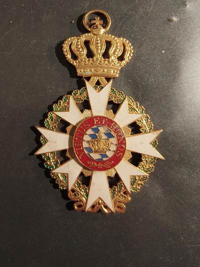 老王徽章第177期 - 德国巴伐利亚王冠勋章   拷贝版