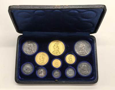 博洋堂世界钱币拍卖第157期（全场包邮） - 英国1887年维多利亚4金7银原盒一套，值得珍藏