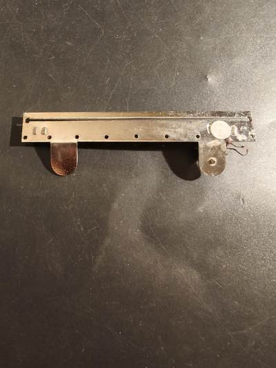 老王徽章第177期 - 英国4R联排挂板