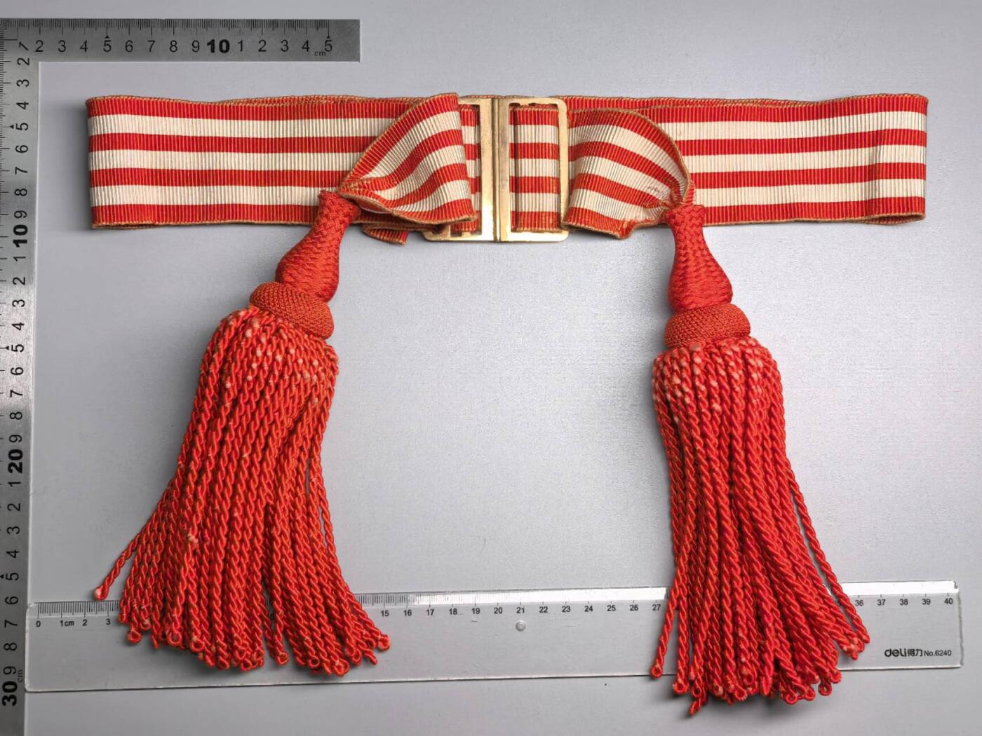 小驴勋章奖章收藏1月17日周六晚六点拍卖（珍爱和平，收藏战争，铭记历史，勿忘国耻，忠党爱国。有偿代拍，送拍规则在简介最后，参拍须阅读规则后再参拍，关系到运费包装发货时效真假辨别等关键信息，拍卖时不再发原图，看大图店主微信码在拍卖店铺介绍里） 明治礼服腰带