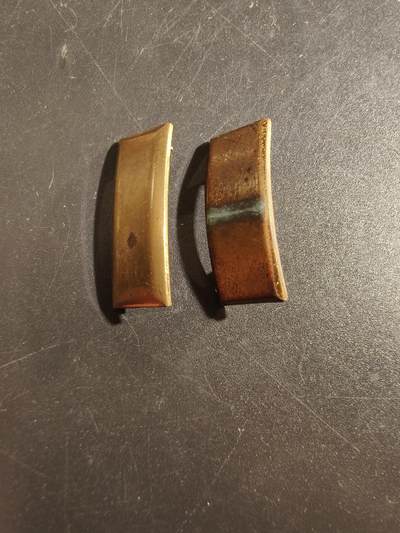 老王徽章第177期 - 美国少尉军衔领章一组    二战时期横针版