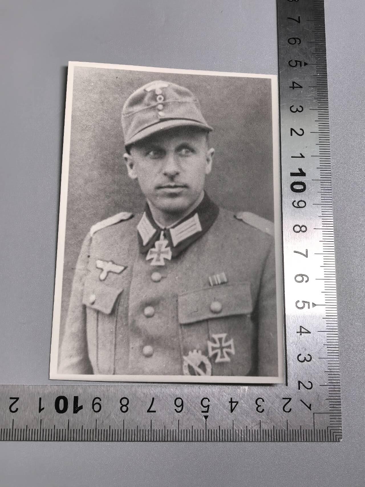 小驴勋章奖章收藏1月17日周六晚六点拍卖（珍爱和平，收藏战争，铭记历史，勿忘国耻，忠党爱国。有偿代拍，送拍规则在简介最后，参拍须阅读规则后再参拍，关系到运费包装发货时效真假辨别等关键信息，拍卖时不再发原图，看大图店主微信码在拍卖店铺介绍里） 98步兵师Eugen Sonntag战后亲签