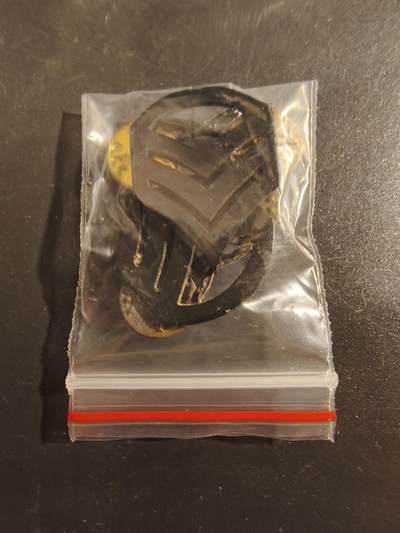 老王徽章第177期 - 美国陆军军士E-5级别金属军衔章一组    低可视度版