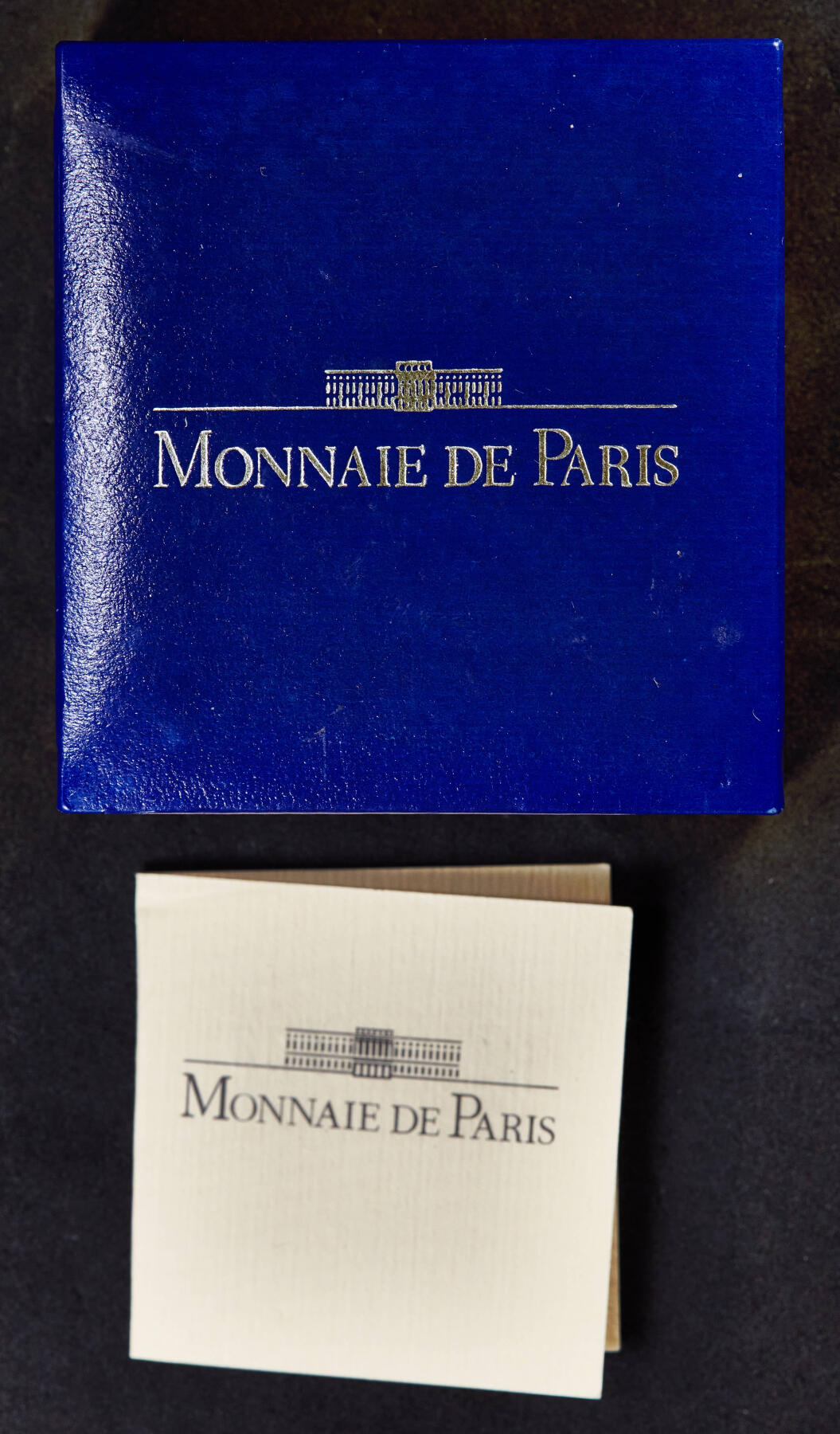 【俄甄集藏】“万象更新、马呈祥瑞”迎新春俄甄精品场-2026年(047)01-21 星期三 晚 19:30 全场包邮 法国1996年欧洲名画系列-戈雅《着衣的玛哈》10法郎/1.5欧元精制银币，原盒证，重22.22克，900银，发行量15000枚