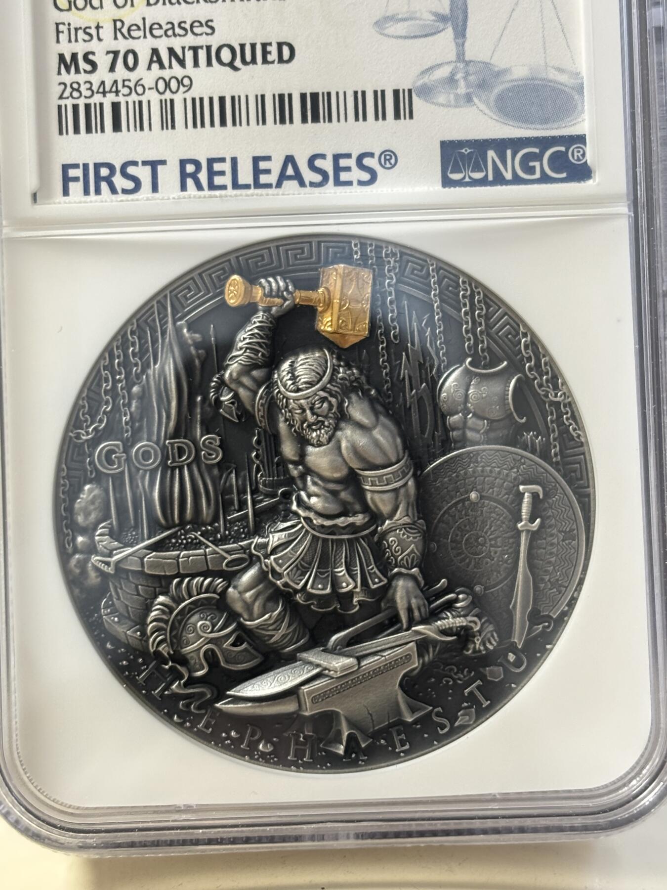 第188期拍卖 纽埃2019年希腊众神3火神赫准斯托斯高浮雕纪念银币NGC-MS70首无原盒证书，999银，2盎司，发行量500枚，