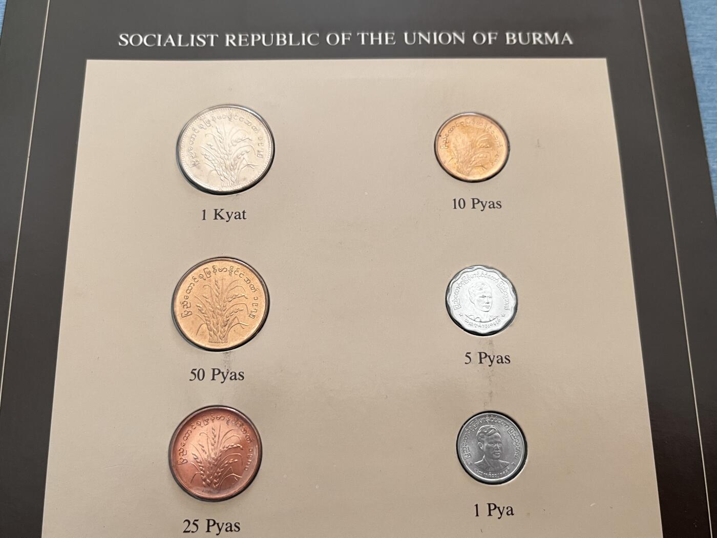 咖啡豆•收藏 2025年Jan_22th世界各国富兰克林套币拍卖 缅甸/南斯拉夫-世界各国UNC硬币套币富兰克林包装