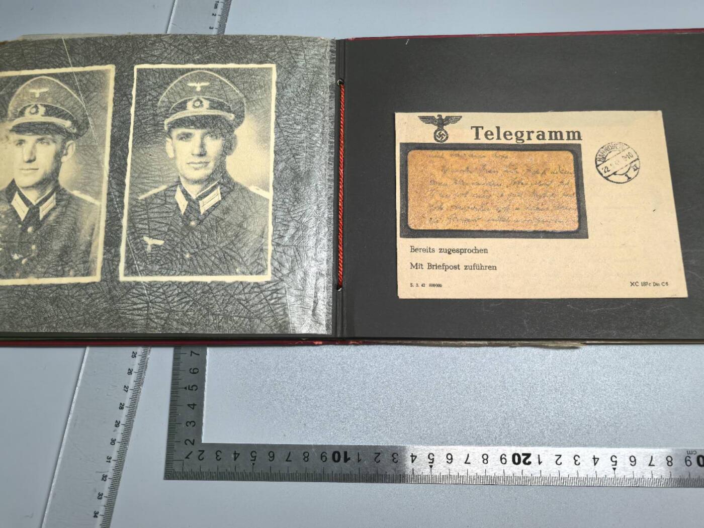 小驴勋章奖章收藏1月17日周六晚六点拍卖（珍爱和平，收藏战争，铭记历史，勿忘国耻，忠党爱国。有偿代拍，送拍规则在简介最后，参拍须阅读规则后再参拍，关系到运费包装发货时效真假辨别等关键信息，拍卖时不再发原图，看大图店主微信码在拍卖店铺介绍里） WWII德原品相册，里面共有70多张德军老照片，还有一份战地电报，内含西线东线作战照片