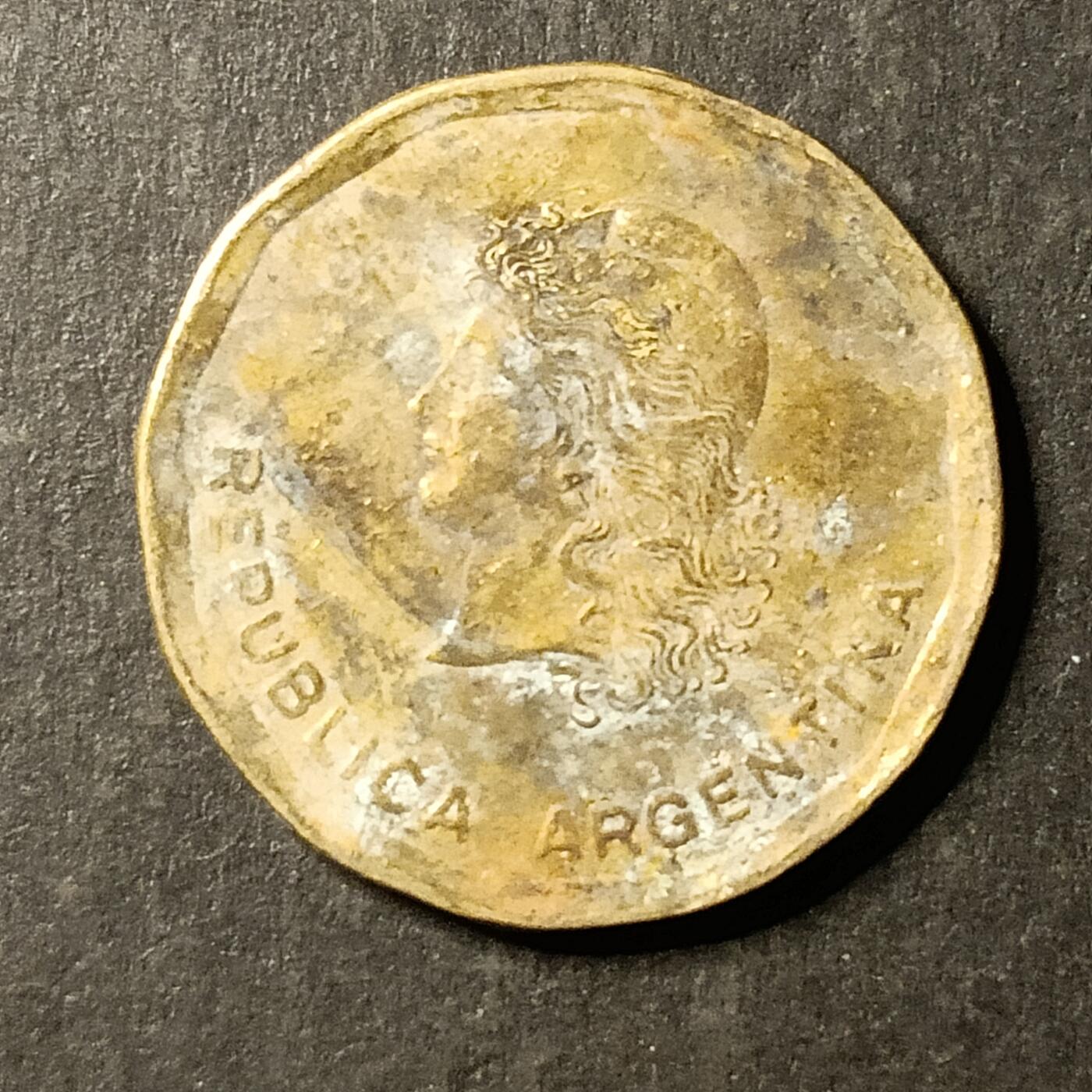 逸泉钱币2026A第世界钱币纪念币专场A第三场A401-701 612 阿根廷50分