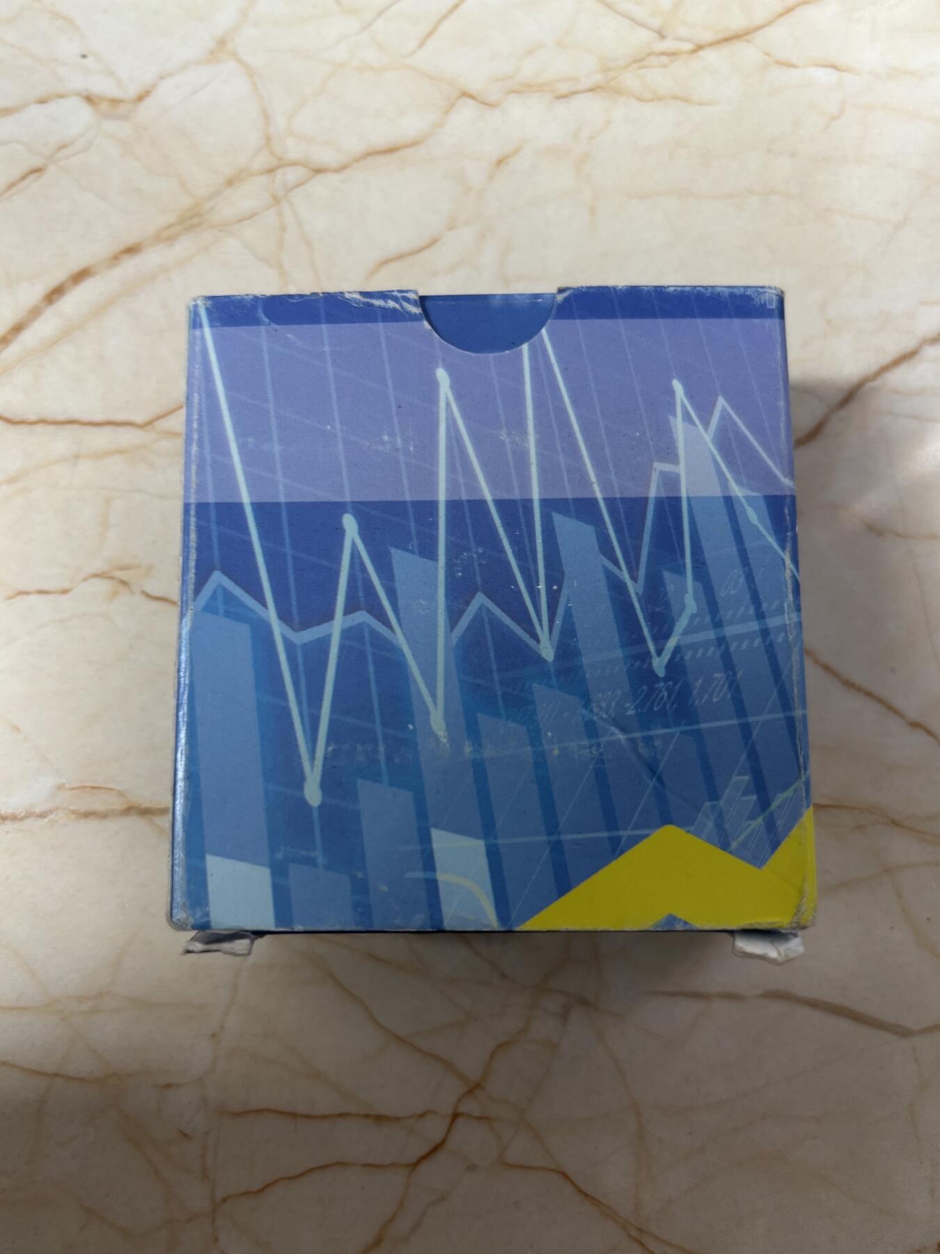 第188期拍卖 中国2015年牛市与熊市投资1盎司熊猫镀金纪念银币，999银镀金，发行500枚