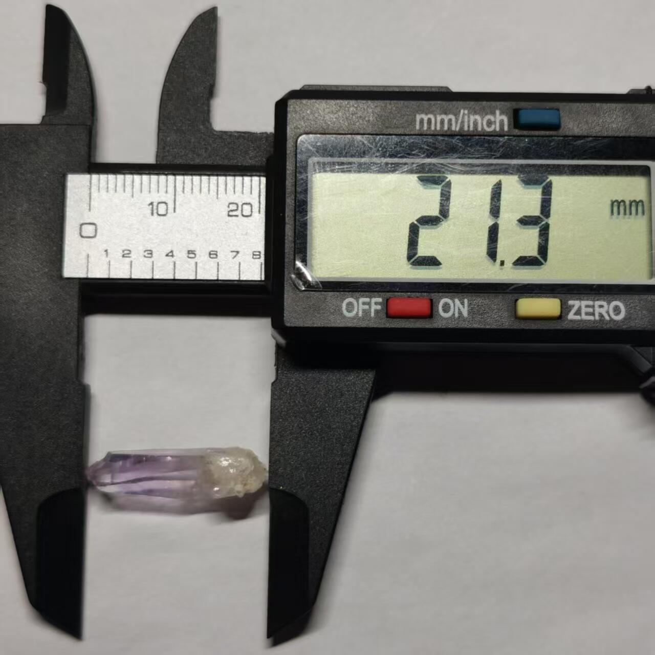 七河·世界币章小拍（总第34期） 藏家出品X673（3） 墨西哥克鲁兹水晶矿标 盒子矿