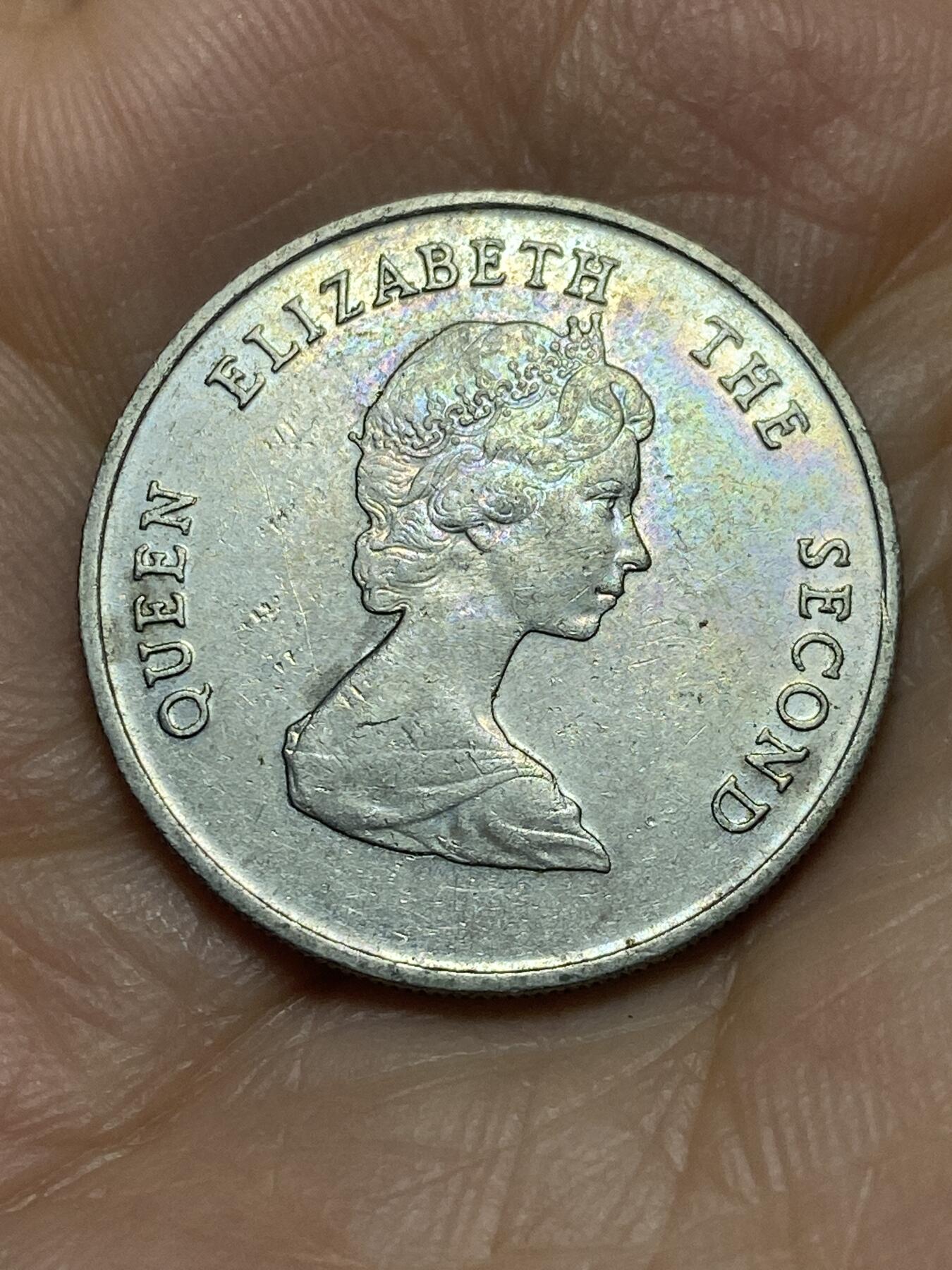 2026年第九场(总第一百七十八场）外国好品散币场(免佣金) 东加勒比1986年25分(伊丽莎白二世中年花冠)