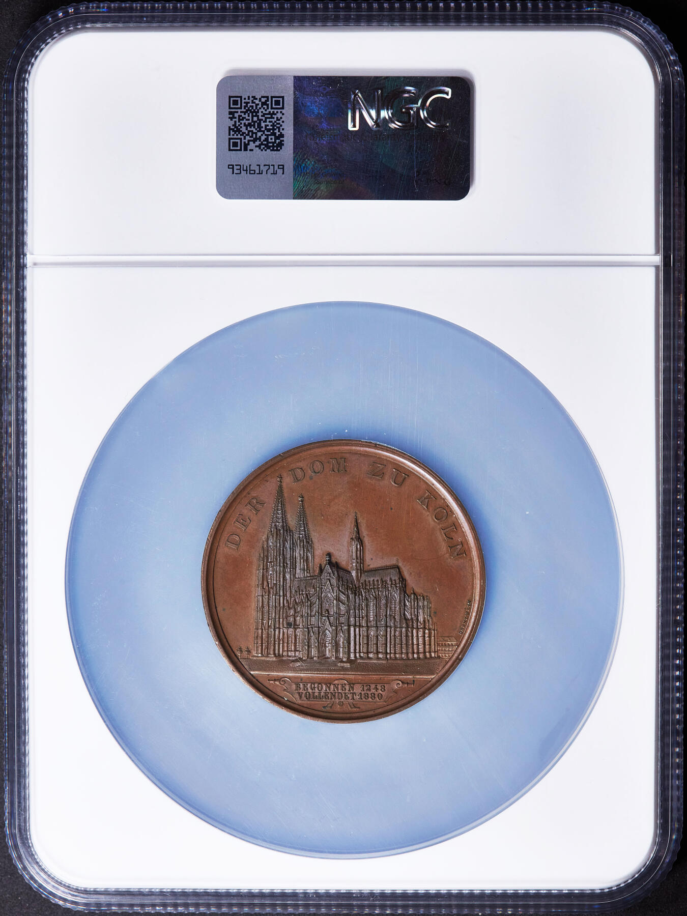 【俄甄集藏】“万象更新、马呈祥瑞”迎新春俄甄精品场-2026年(047)01-21 星期三 晚 19:30 全场包邮 德国1880年纪念科隆大教堂竣工大铜章，NGC MS64，高浮雕，设计精美，直径：48mm