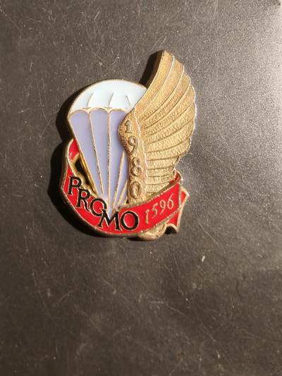 老王徽章第177期 - 法国陆军伞降学校证章