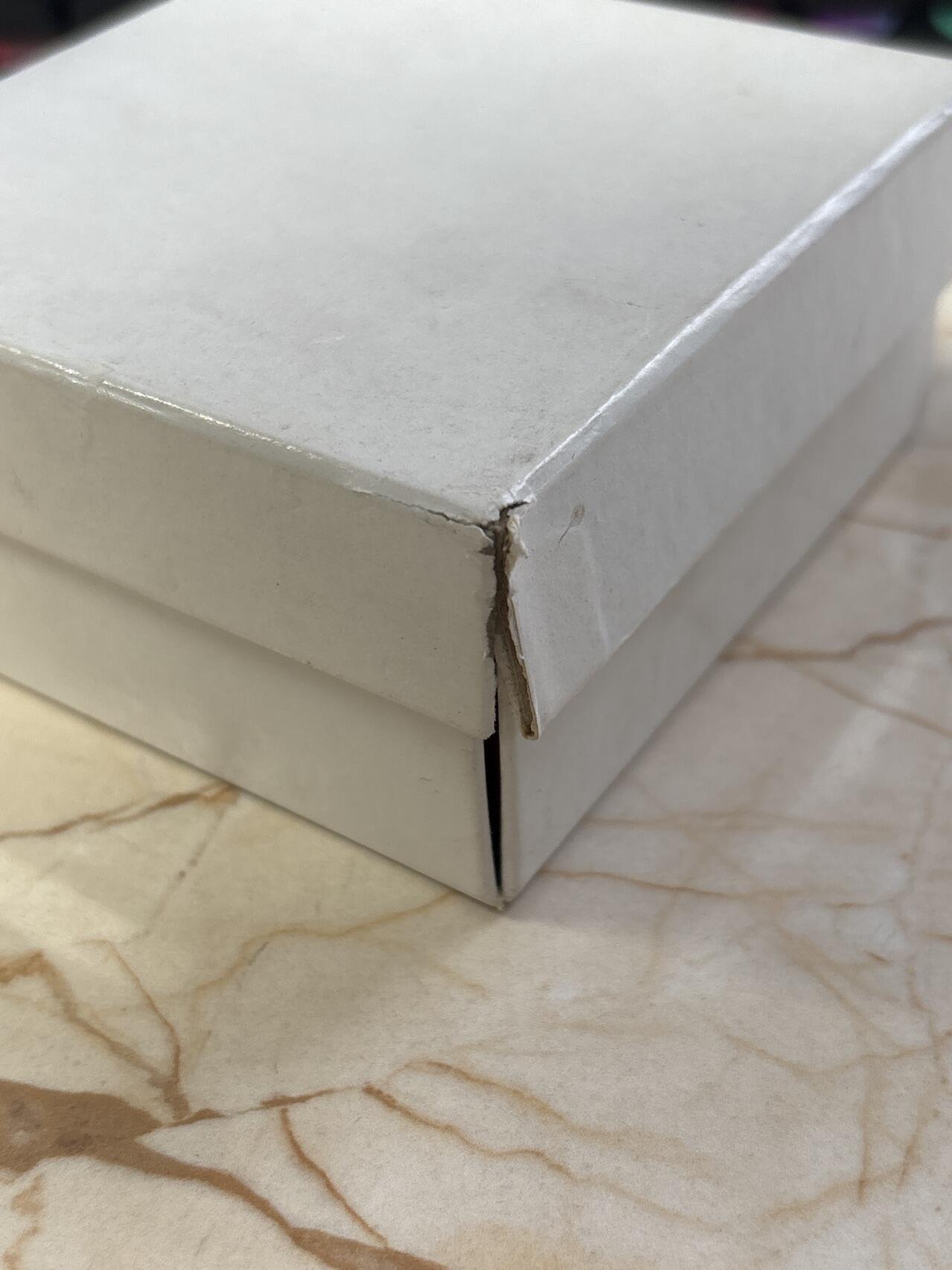 第188期拍卖 斐济2015年珍稀动物长鼻猴2盎司彩色仿古纪念银币，999银，2盎司