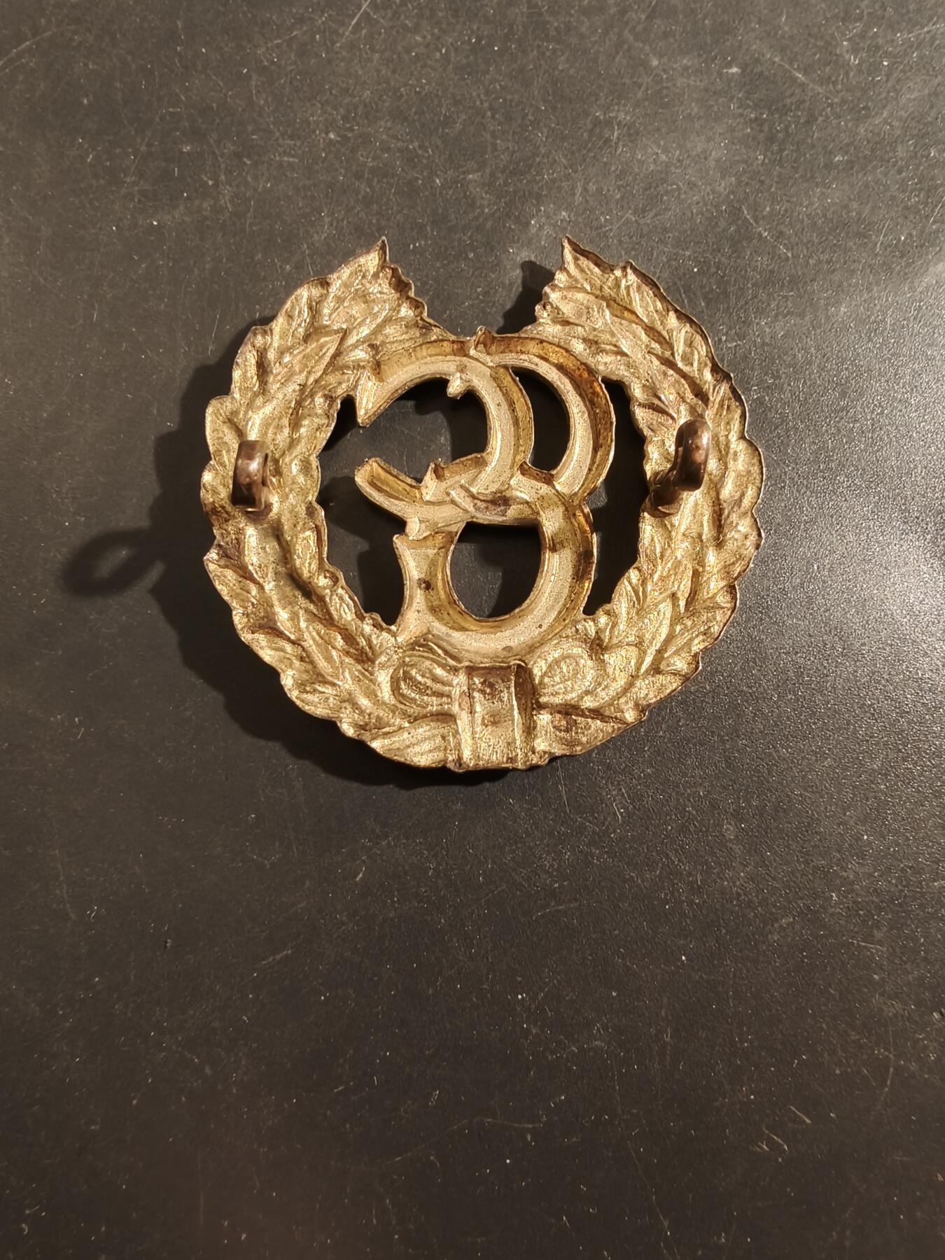 老王徽章第177期 英国驻德国管制委员会帽徽     冷战早期