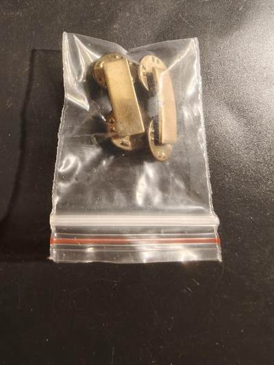 老王徽章第177期 - 美国陆军少尉军衔领章一组