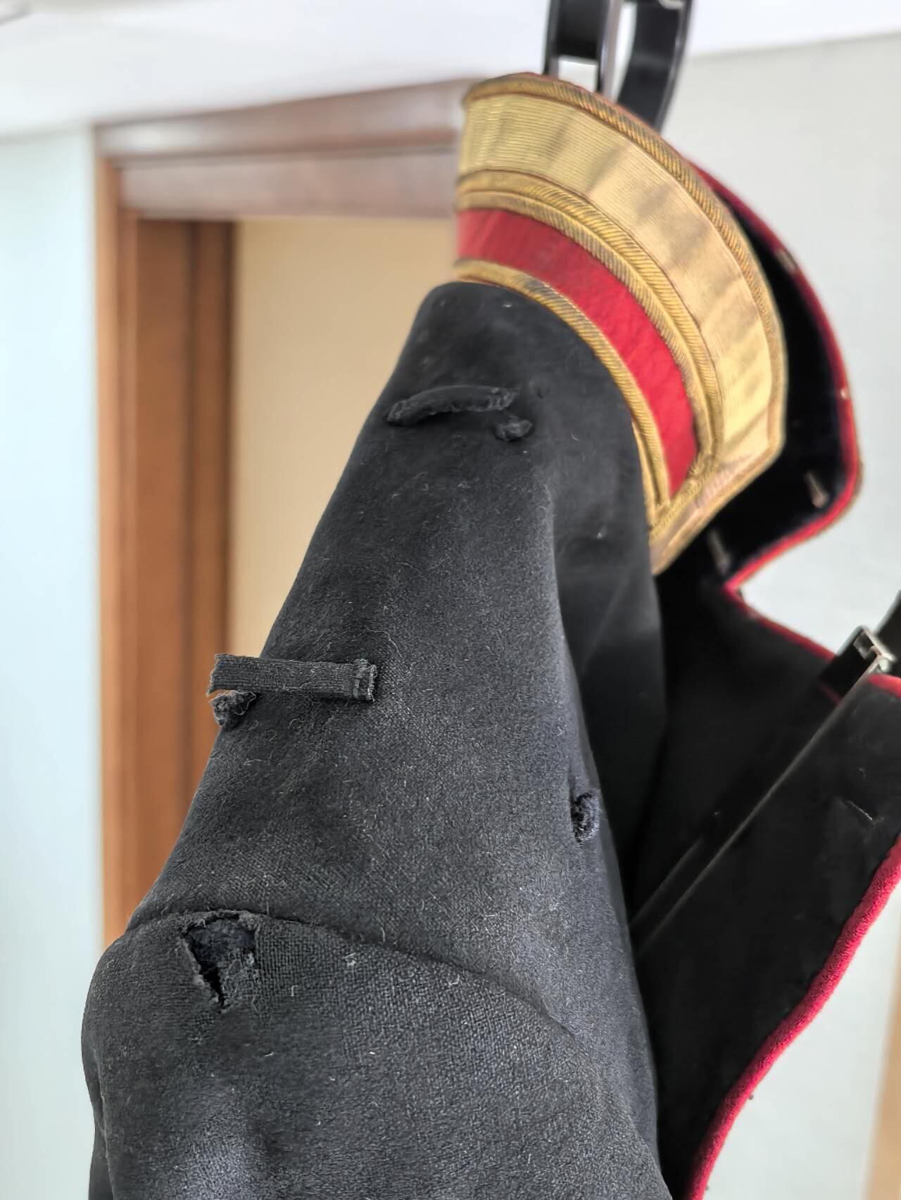 小驴勋章奖章收藏1月17日周六晚六点拍卖（珍爱和平，收藏战争，铭记历史，勿忘国耻，忠党爱国。有偿代拍，送拍规则在简介最后，参拍须阅读规则后再参拍，关系到运费包装发货时效真假辨别等关键信息，拍卖时不再发原图，看大图店主微信码在拍卖店铺介绍里）