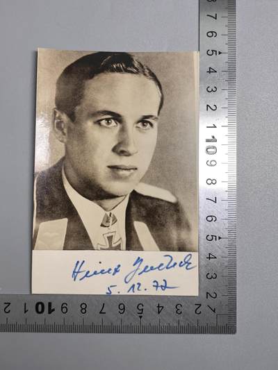 小驴勋章奖章收藏1月17日周六晚六点拍卖（珍爱和平，收藏战争，铭记历史，勿忘国耻，忠党爱国。有偿代拍，送拍规则在简介最后，参拍须阅读规则后再参拍，关系到运费包装发货时效真假辨别等关键信息，拍卖时不再发原图，看大图店主微信码在拍卖店铺介绍里） - 空军伞兵装甲王牌Heinz Deutsch战后亲签