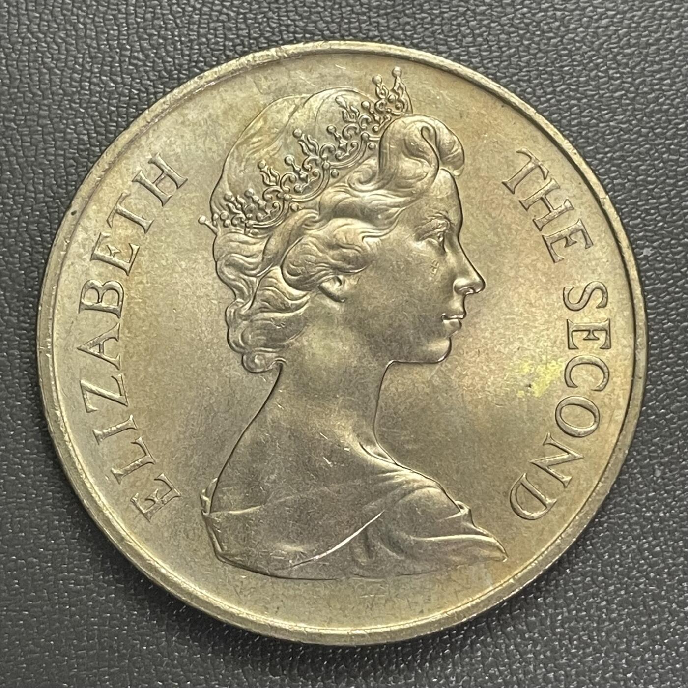 回流0120 较少 英属马恩岛1970年1克朗 无尾猫 直径38.5毫米