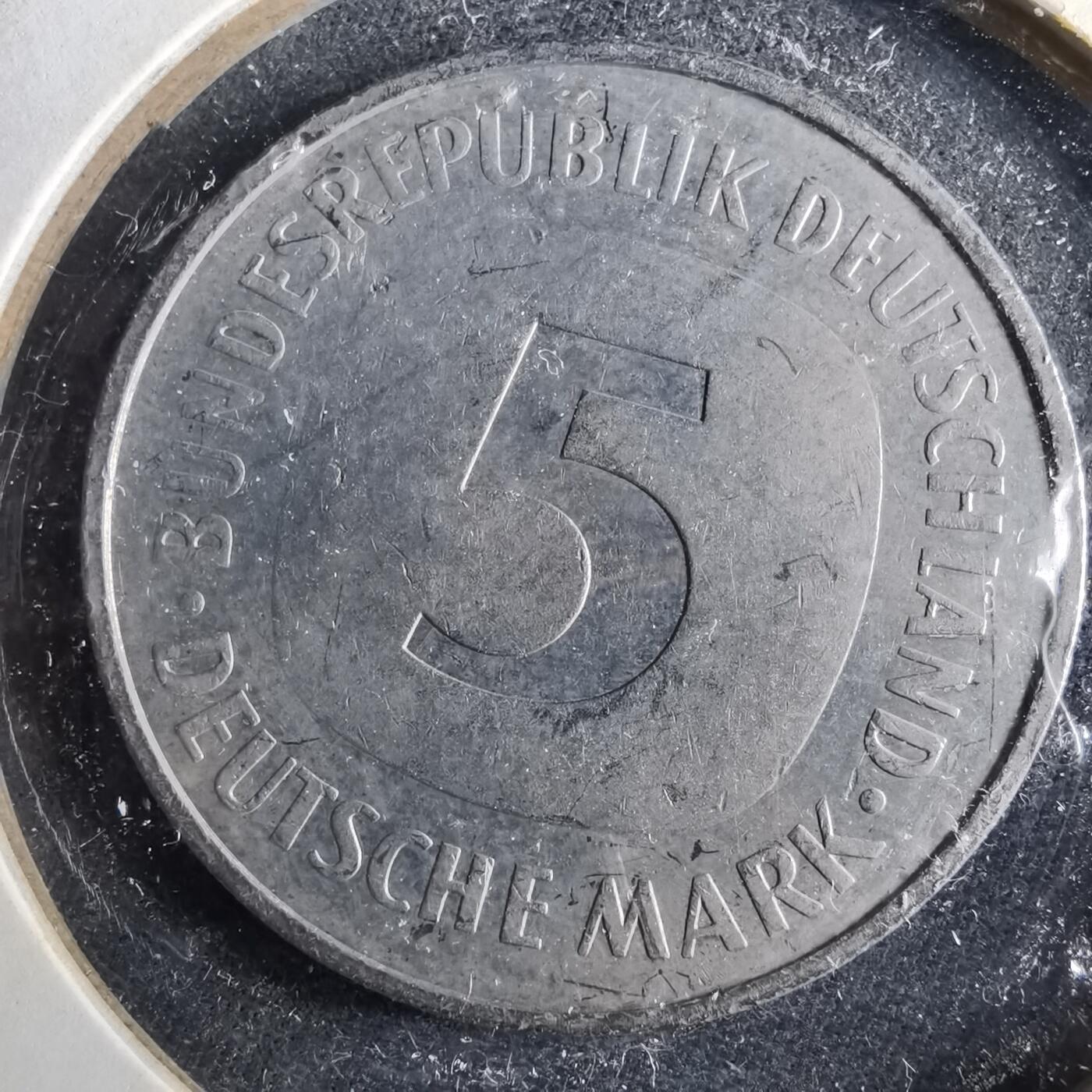 沼泽如烟--第964场 德国1982年5马克