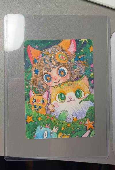 NO.21 好又多金牌大场，新店点关注不迷路！每周一站式配齐，方便凑单！（周6晚8点截拍，卖家送拍0抽成！） - 【1/1手绘卡】躲猫猫 A5尺寸【藏进云朵缝，等风唤我名】