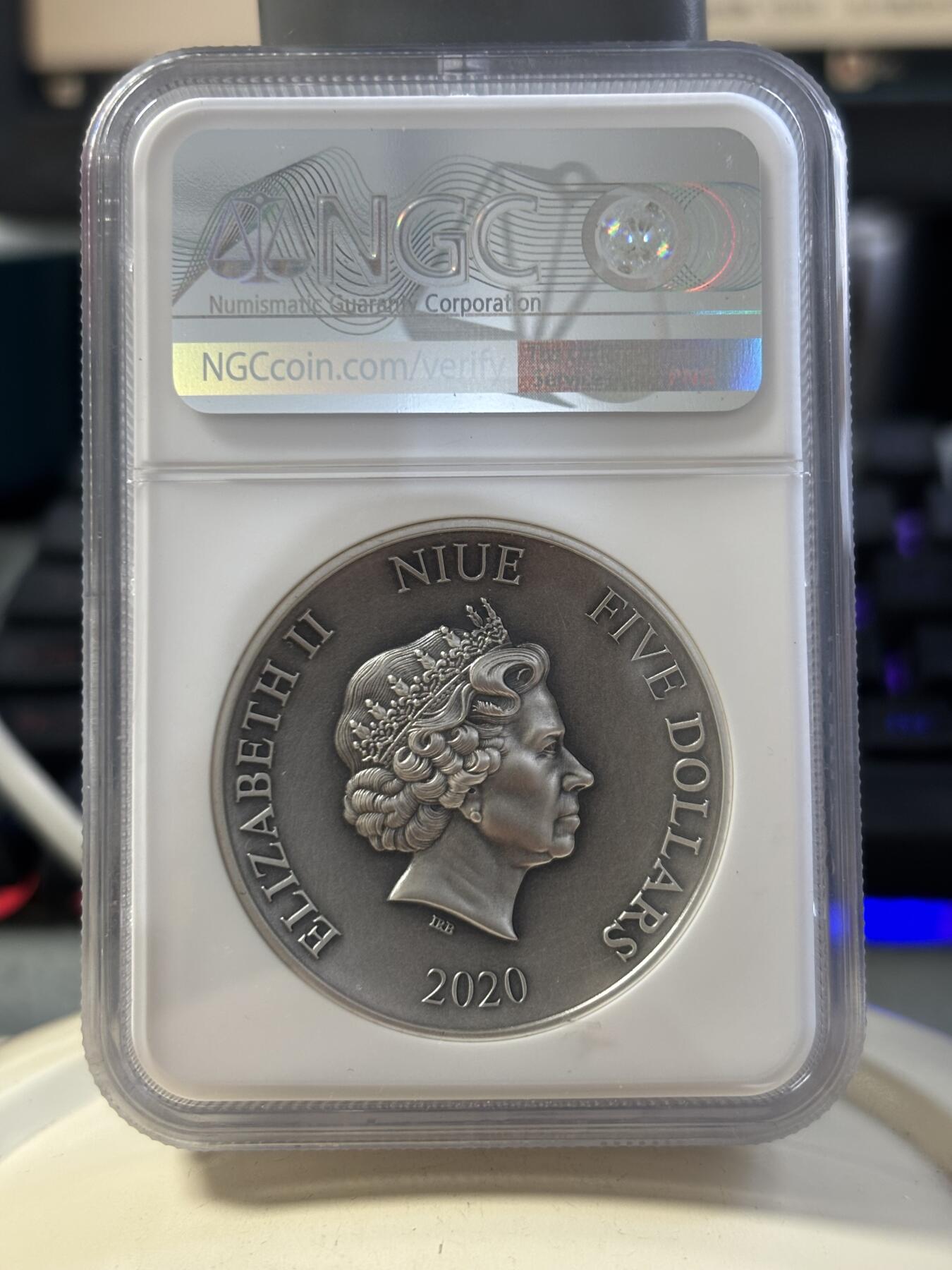 第188期拍卖 纽埃2019年中国齐天大圣2盎司高浮雕镀金纪念银币NGC-MS70无原盒证书，999银，发行500枚