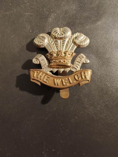 老王徽章第177期 - 英国威尔士步兵团帽徽     一战时期