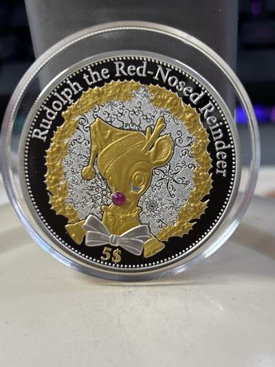 第188期拍卖 - 基里巴斯2015年圣诞红鼻子驯鹿鲁道夫镶水晶银币，，925银，20克，发行5000枚